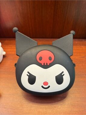 Sanrio Kuromi Coin Purse Silicone Purse Kids Purse（Black/Pink/Purple）